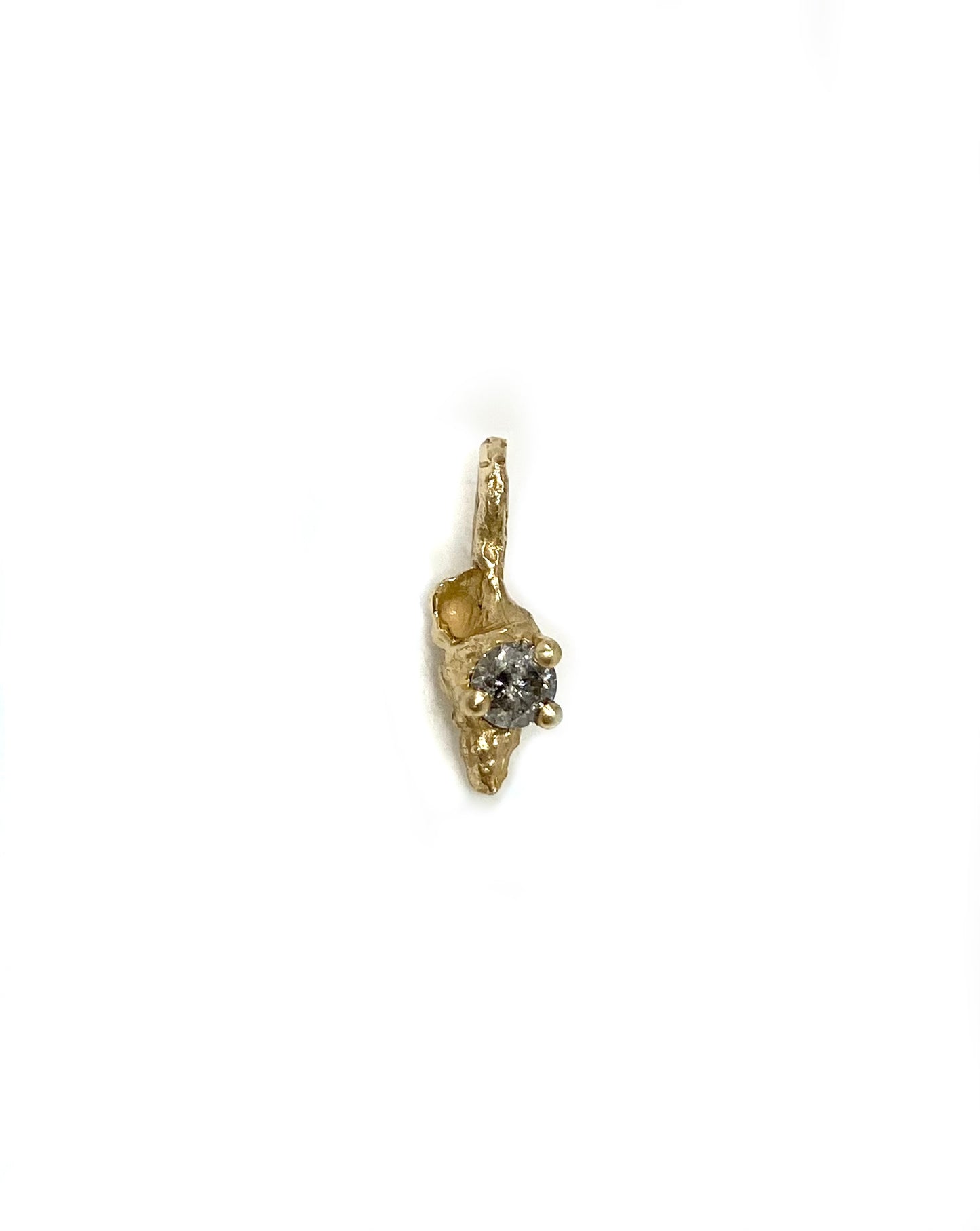 Nixie Diamond Sea Shell 14k Gold Necklace