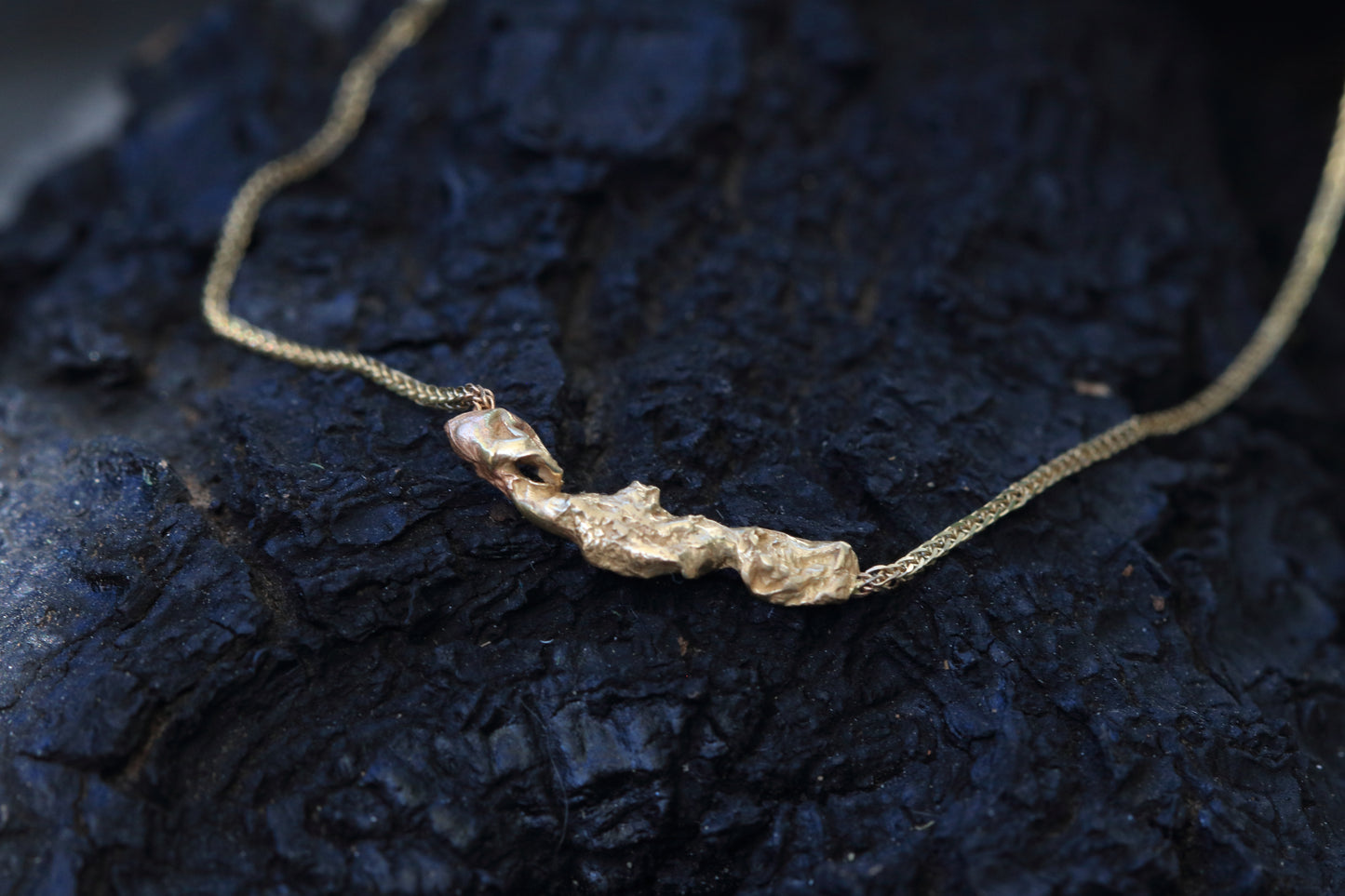 ADAMA Necklace 14k gold